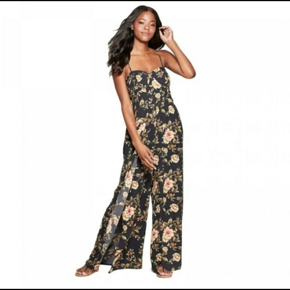 Lg Xhilaration floral jumpsuit
